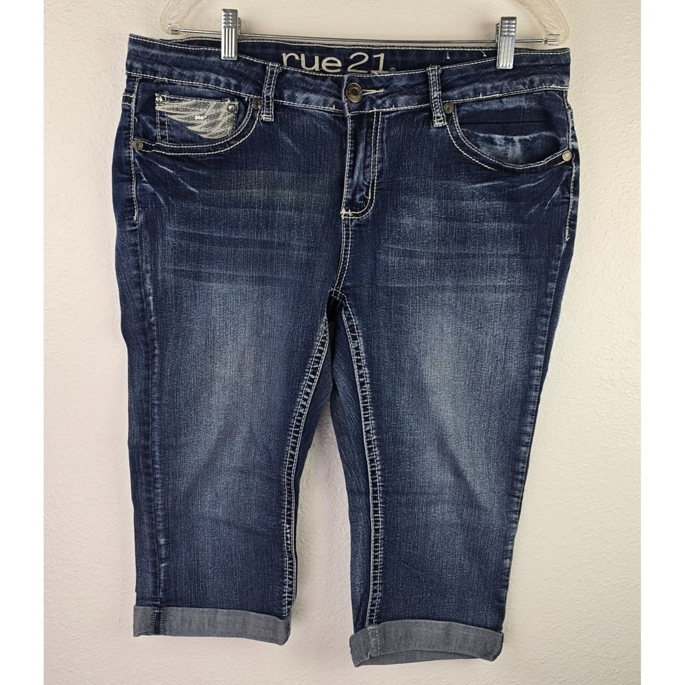 Rue21 Plus Denim Bermuda Shorts Women's Size 14 Plus Blue Stretch Cuffed Embelli